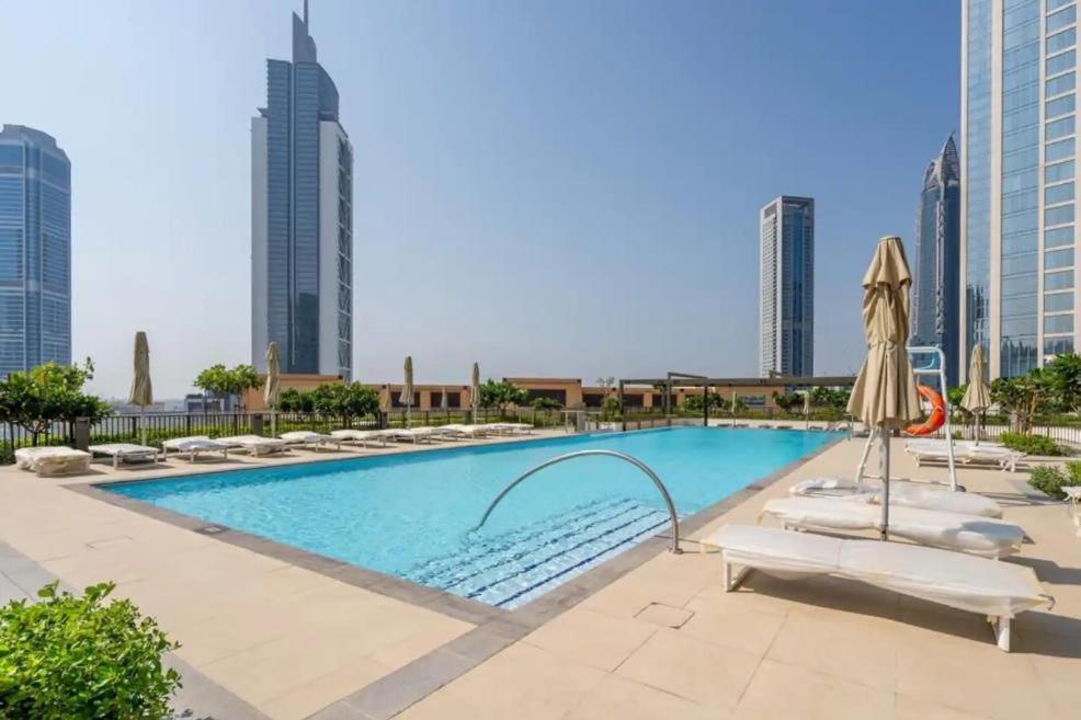 Appartement Luxury 4-bed Escape In Downtown That Sleeps 9 *