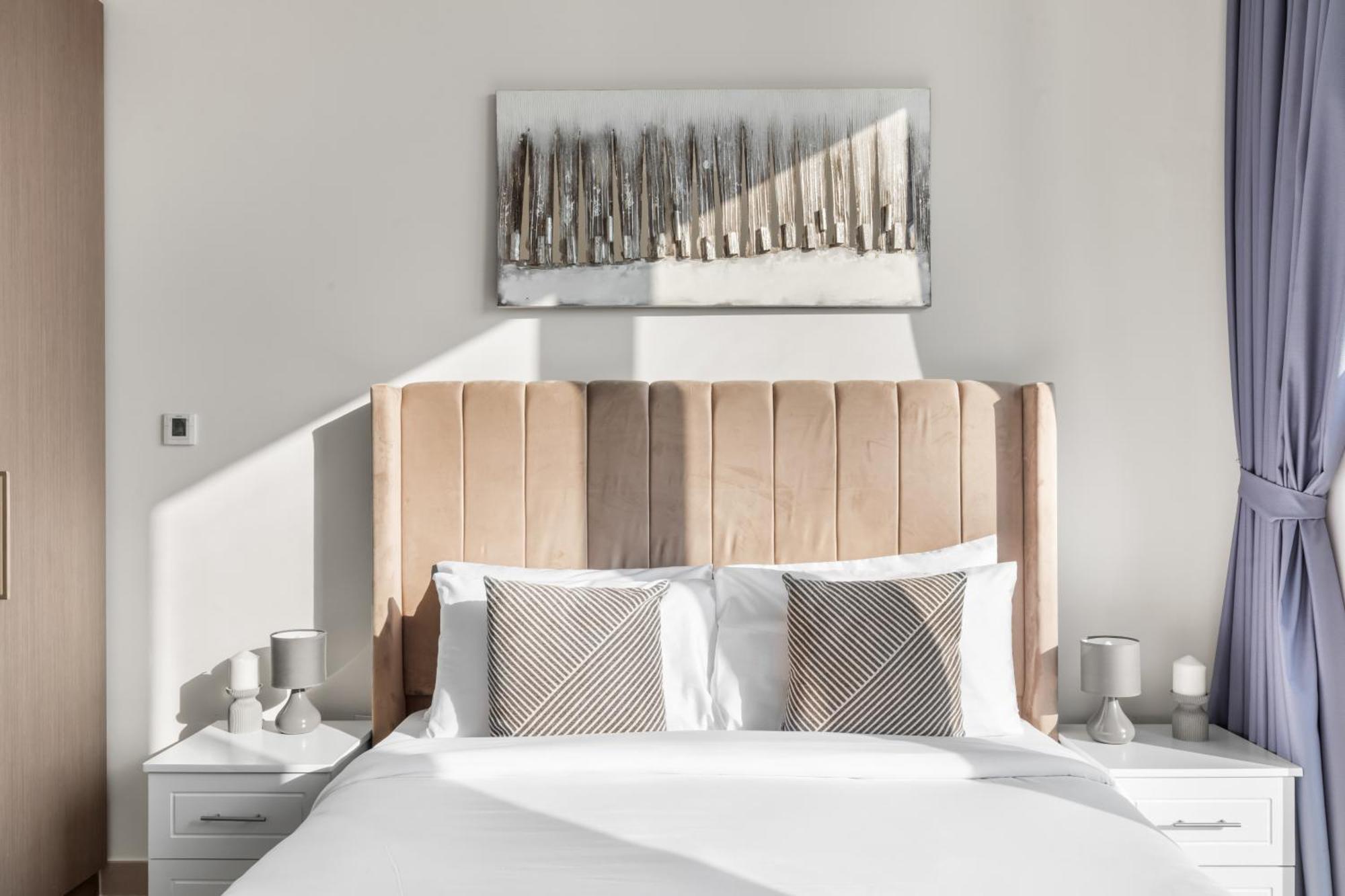 Luxury 4-bed Escape In Downtown That Sleeps 9 Appartement *